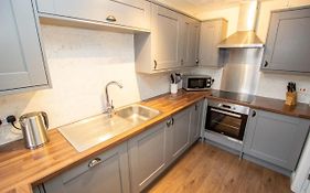 Waters Edge, 2 Bedroom Apartment